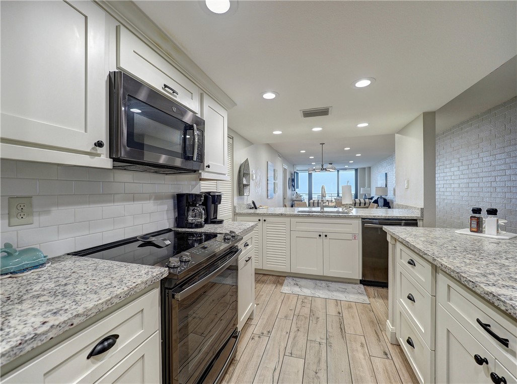 720 Beach Access Road 1a 303