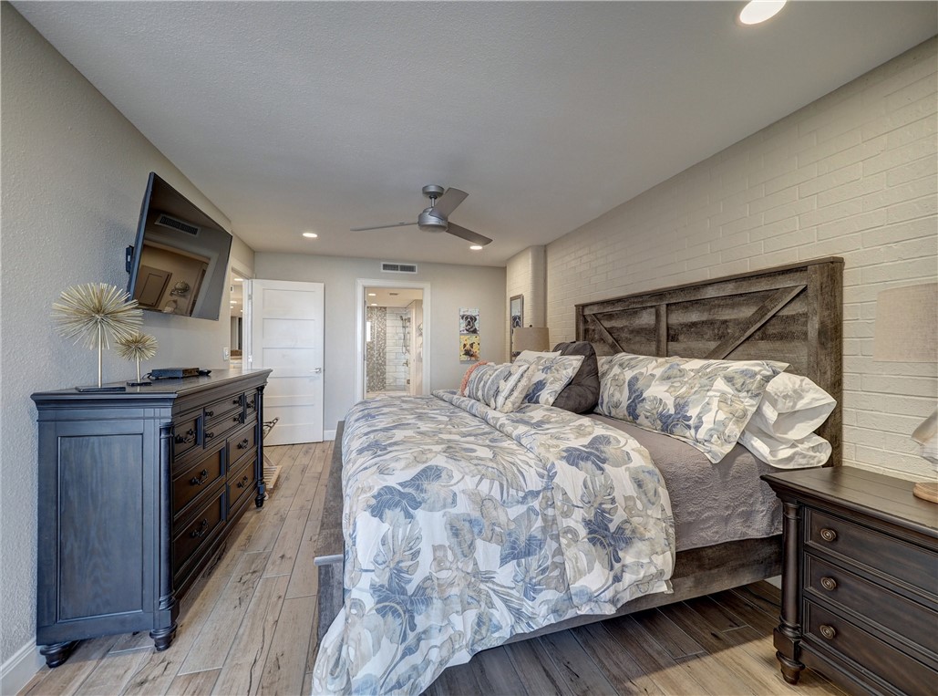 720 Beach Access Road 1a 303