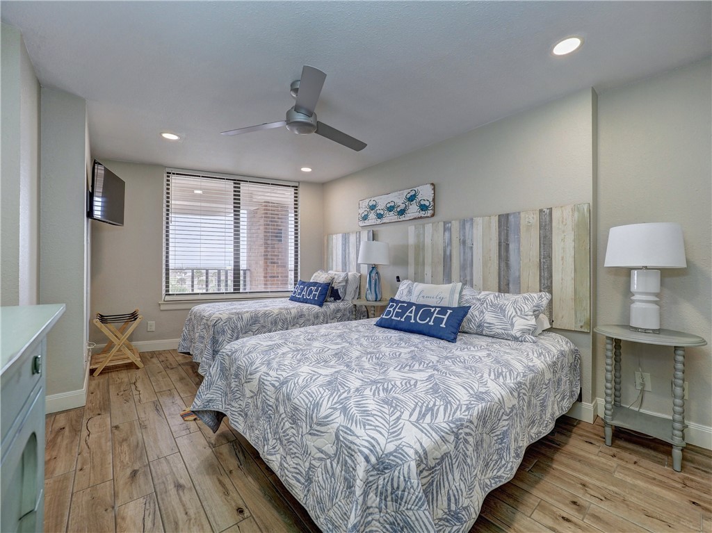 720 Beach Access Road 1a 303