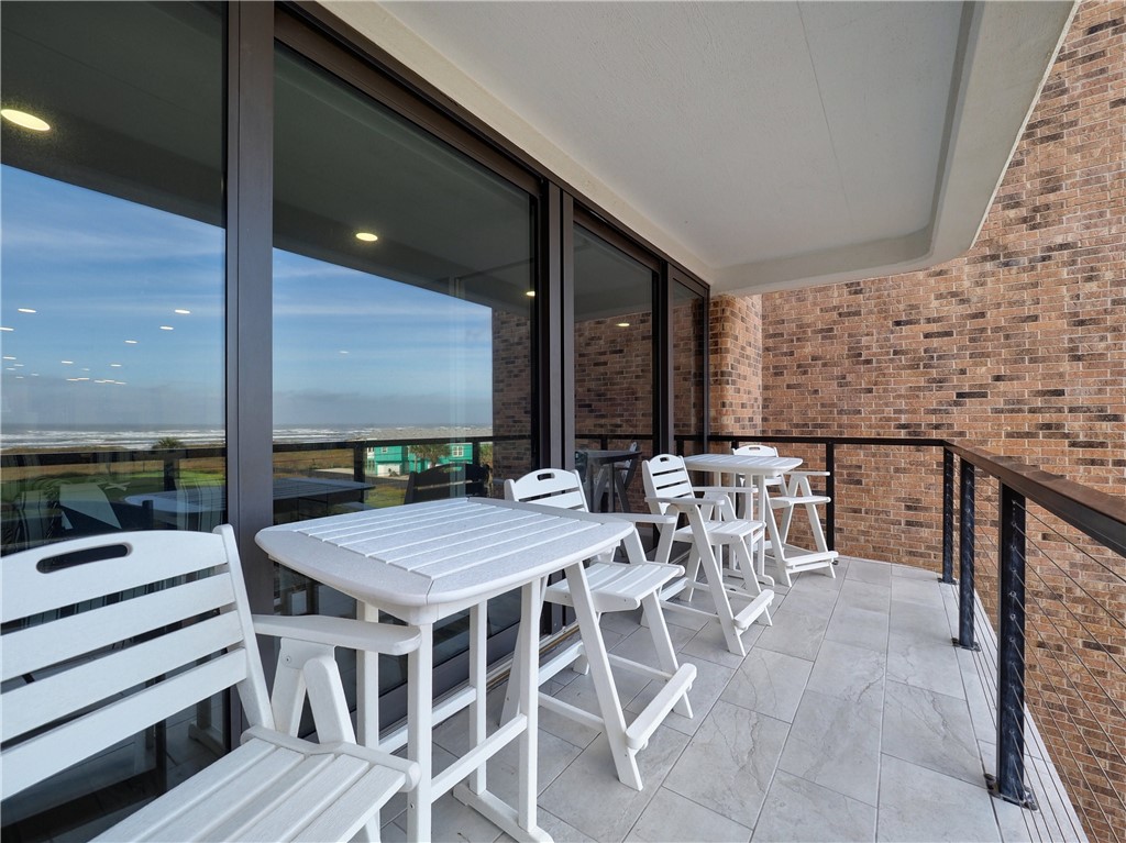 720 Beach Access Road 1a 303