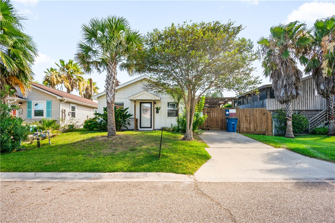 306 Dunesway