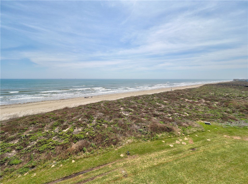 6649 Seacomber Dr 408