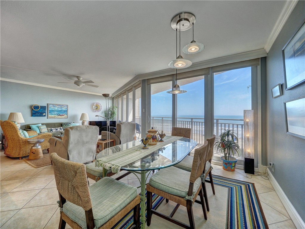 6649 Seacomber Dr 408