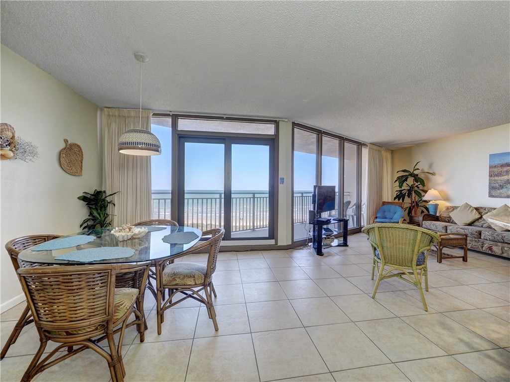 6649 Seacomber Dr 402