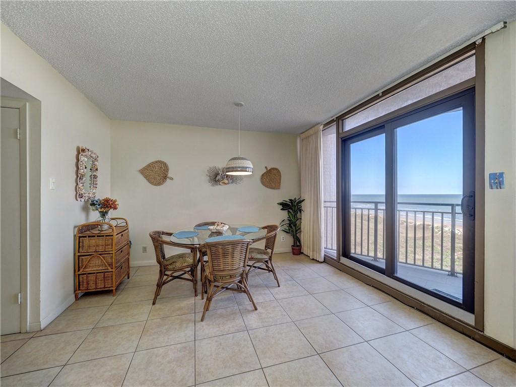 6649 Seacomber Dr 402