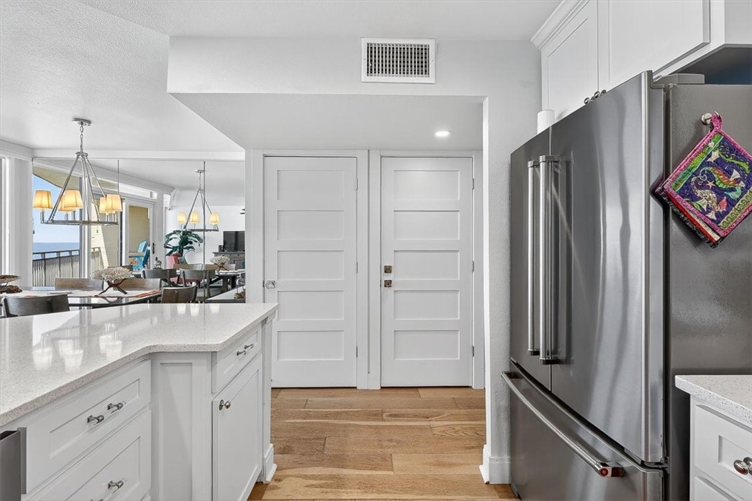 6649 Seacomber Dr 1007