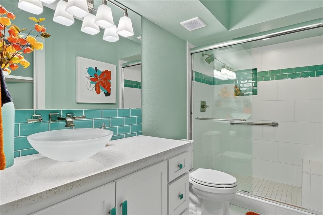 6649 Seacomber Dr 1007