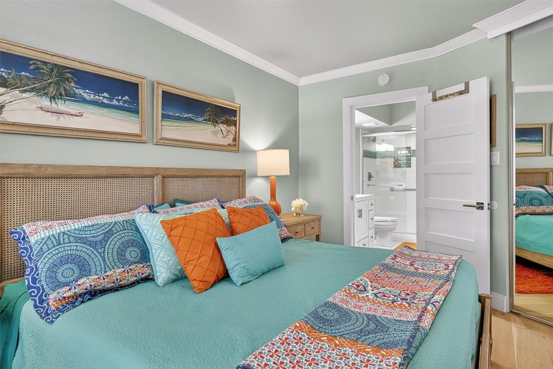 6649 Seacomber Dr 1007