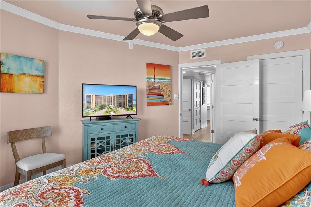 6649 Seacomber Dr 1007