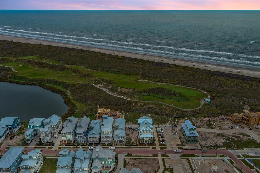178 Shoregrass Loop