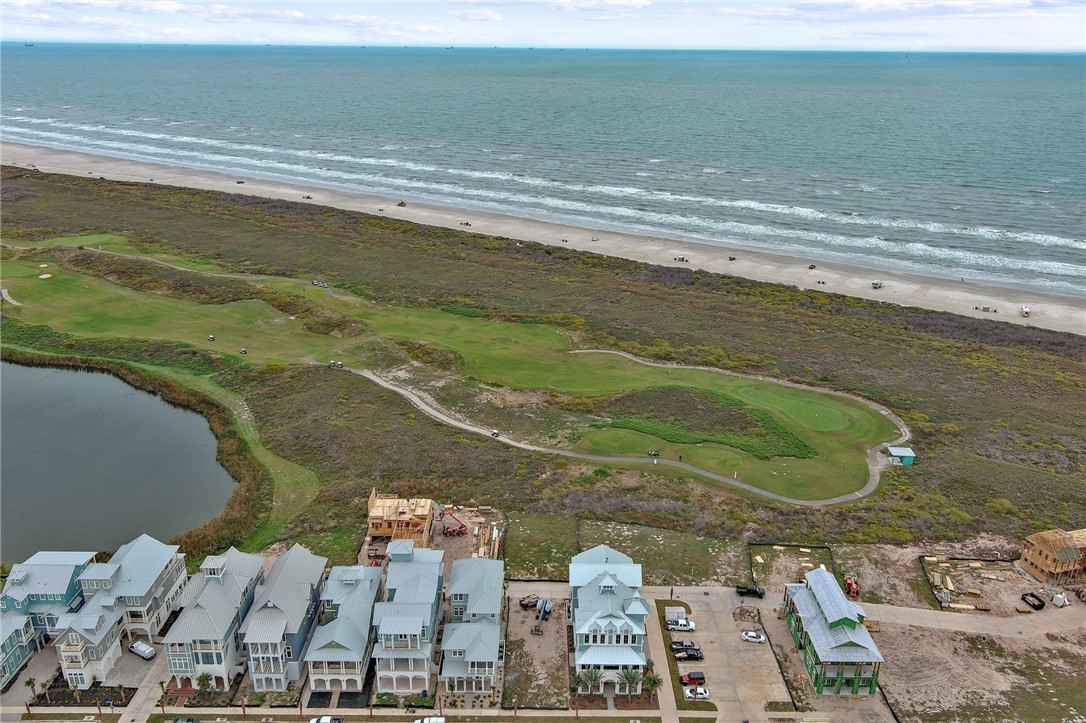 178 Shoregrass Loop