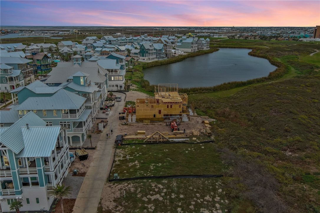 178 Shoregrass Loop
