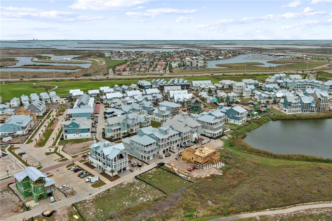 178 Shoregrass Loop
