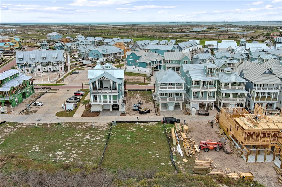 178 Shoregrass Loop