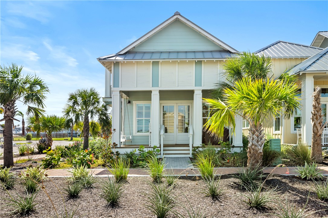 320 S Shore Dr
