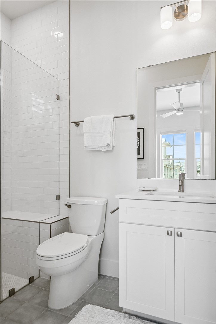 320 S Shore Dr
