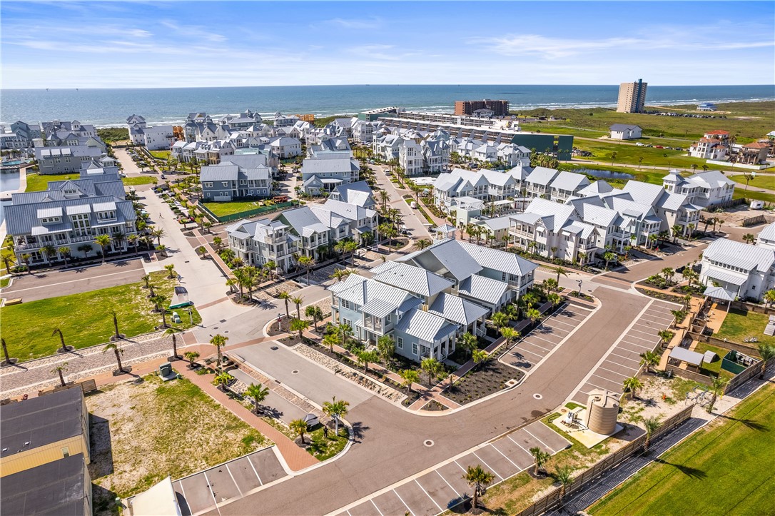 320 S Shore Dr
