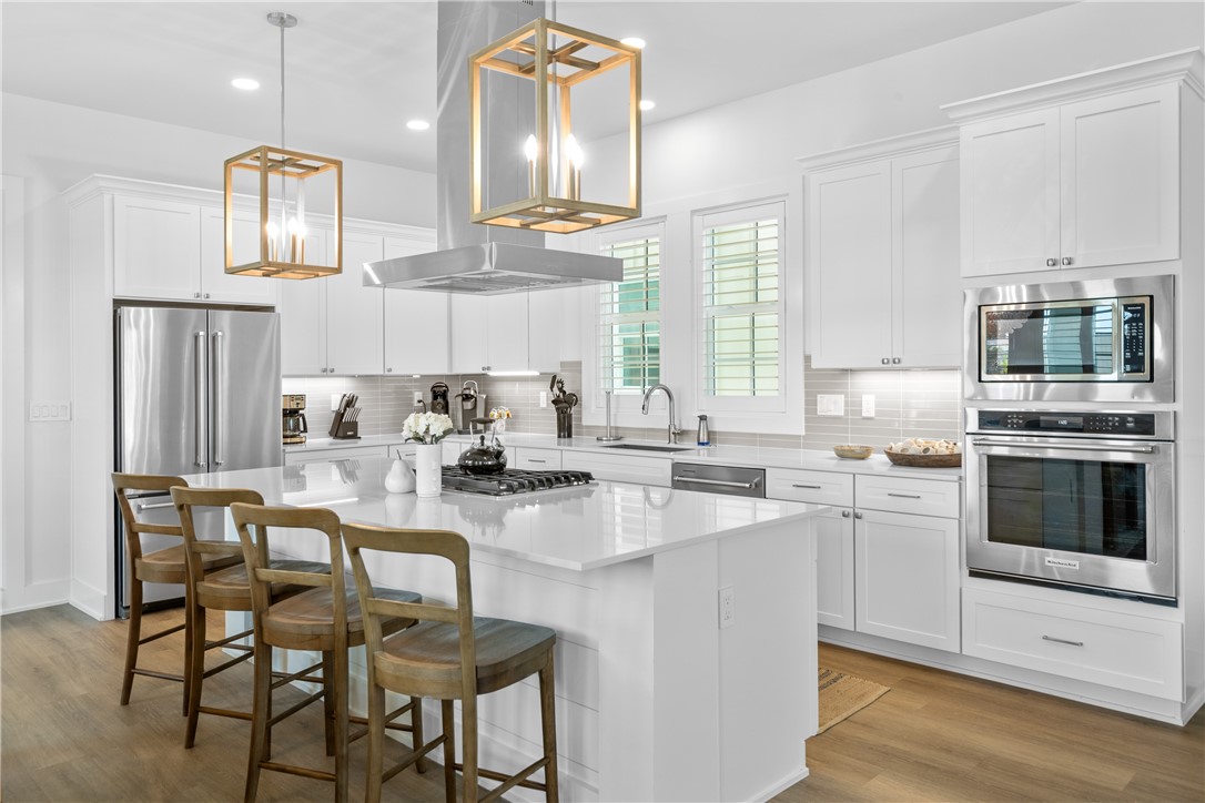 320 S Shore Dr