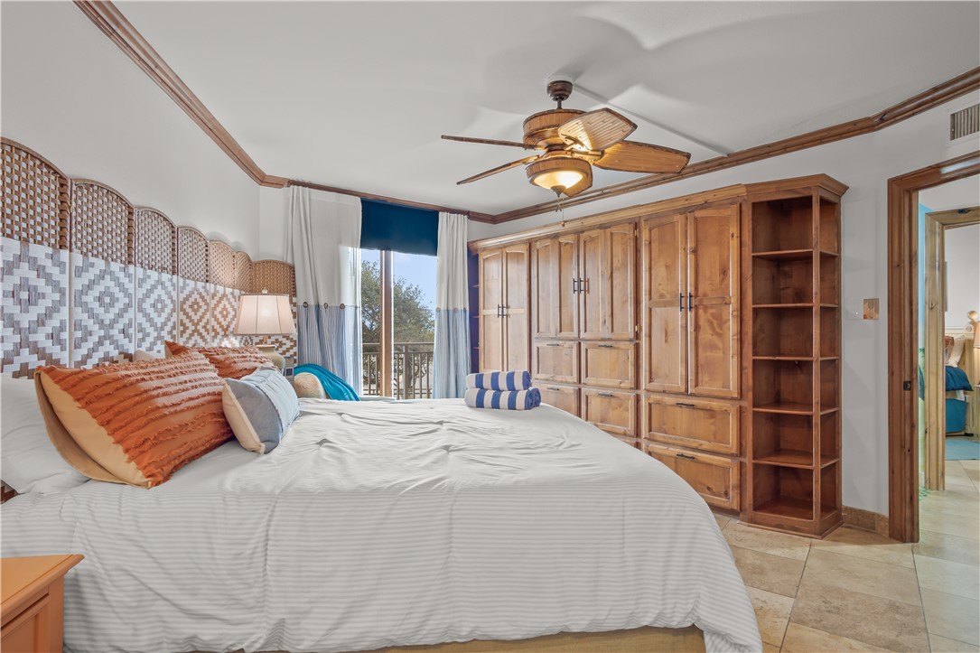 6649 Seacomber Dr 304