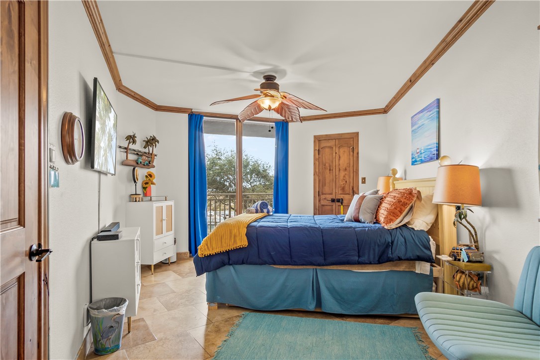 6649 Seacomber Dr 304