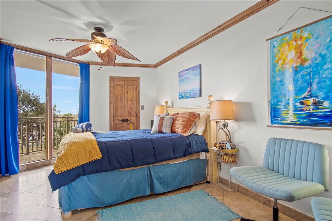 6649 Seacomber Dr 304