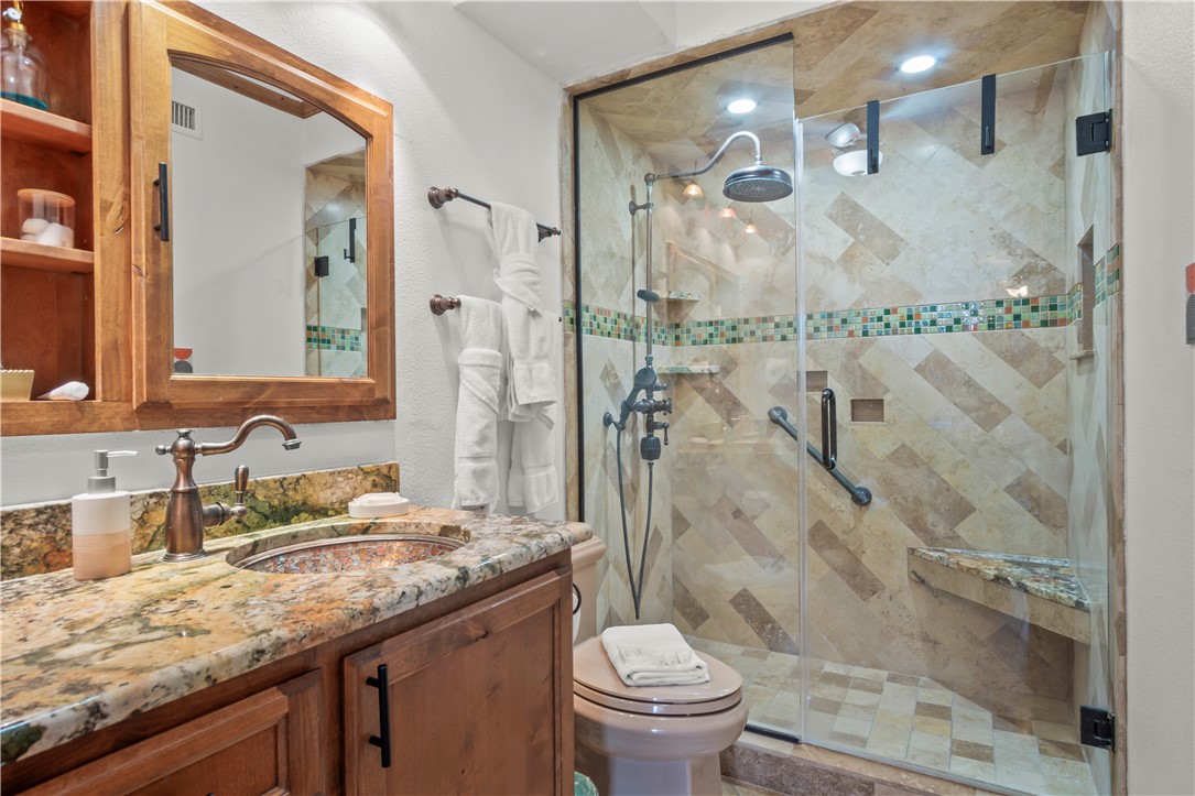 6649 Seacomber Dr 304