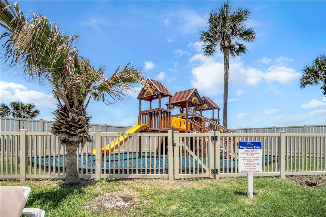 6649 Seacomber Dr 304
