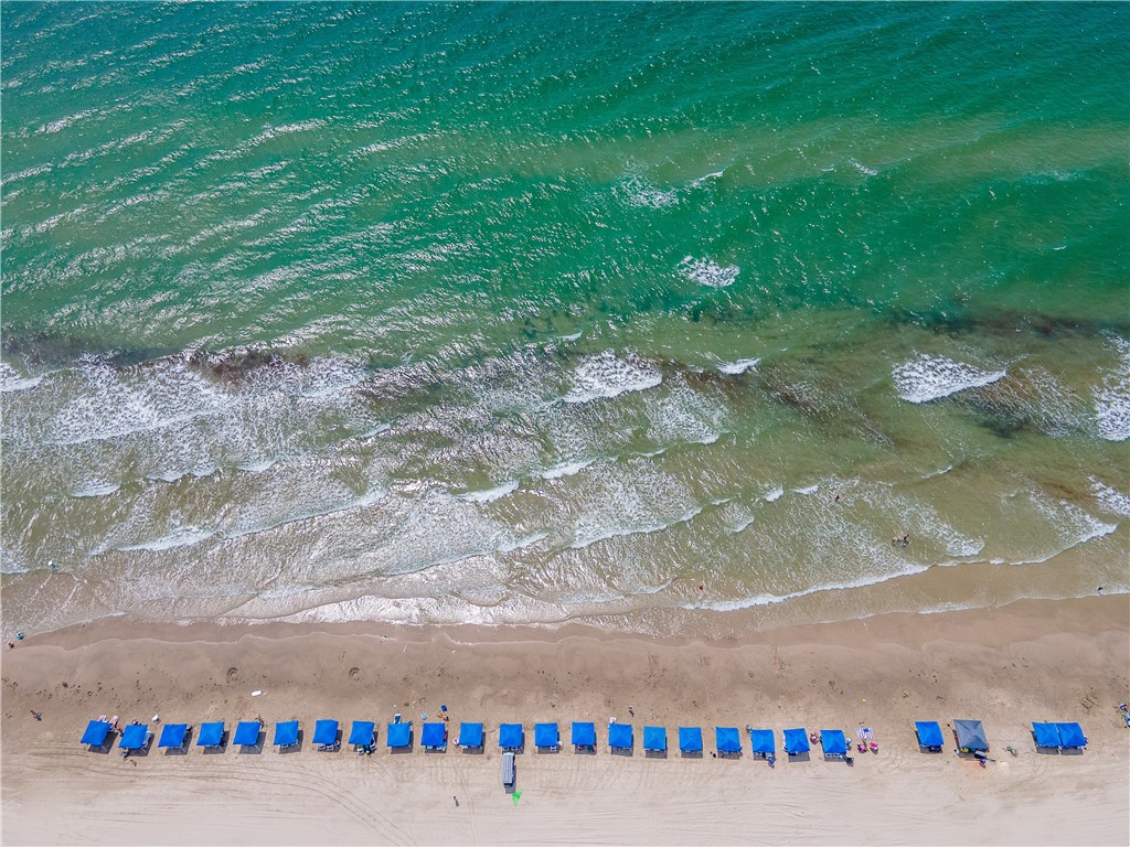 6649 Seacomber Dr 304