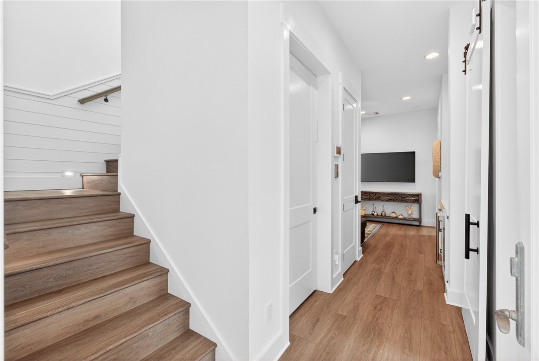 636 Kings Crown