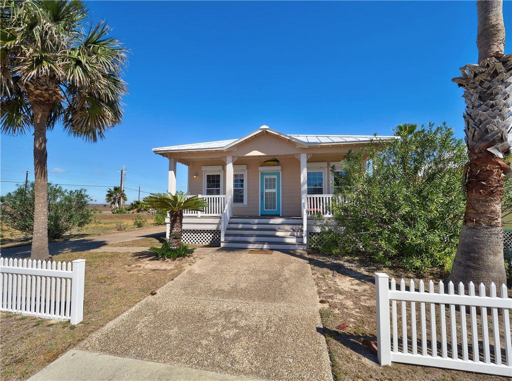 109 Beachwalk