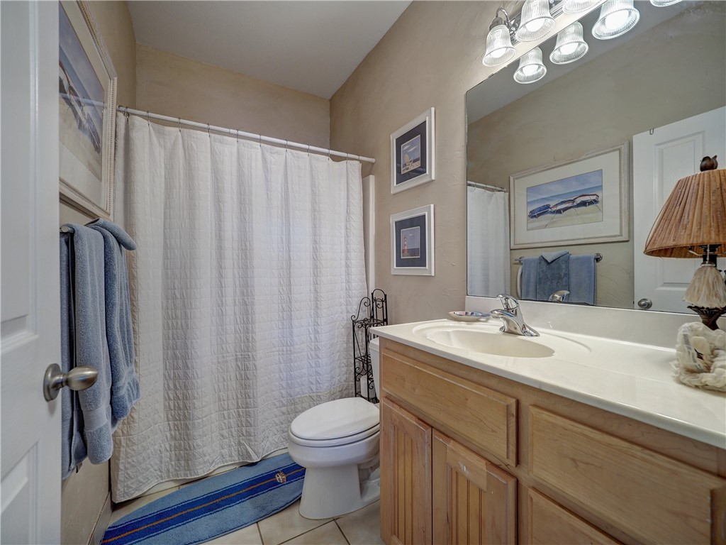 109 Beachwalk