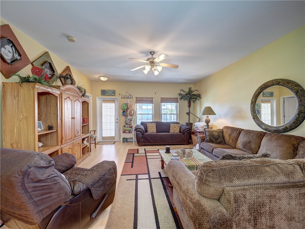 109 Beachwalk