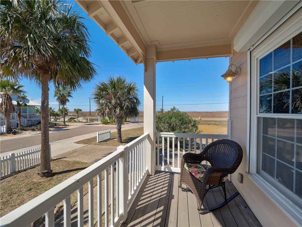 109 Beachwalk