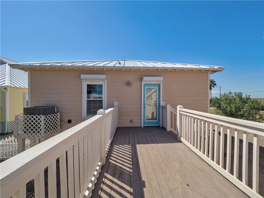 109 Beachwalk