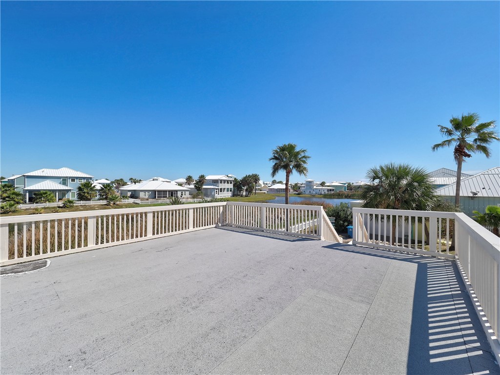 109 Beachwalk