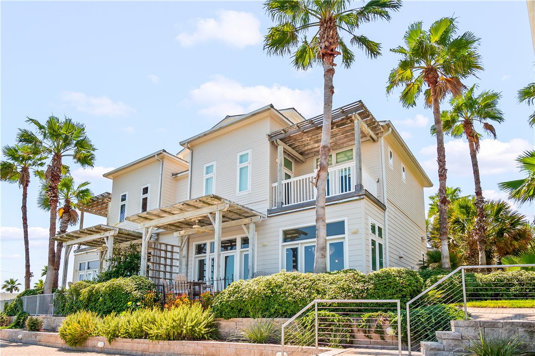 3700 Island Moorings Pkwy 20