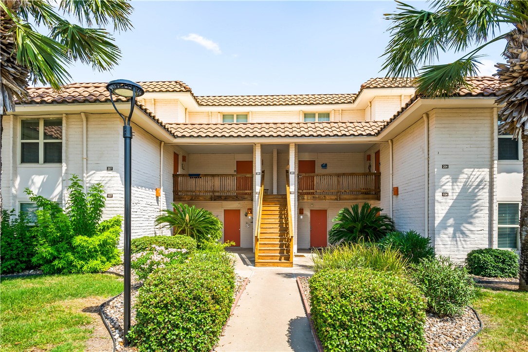 1421 S 11th St 204