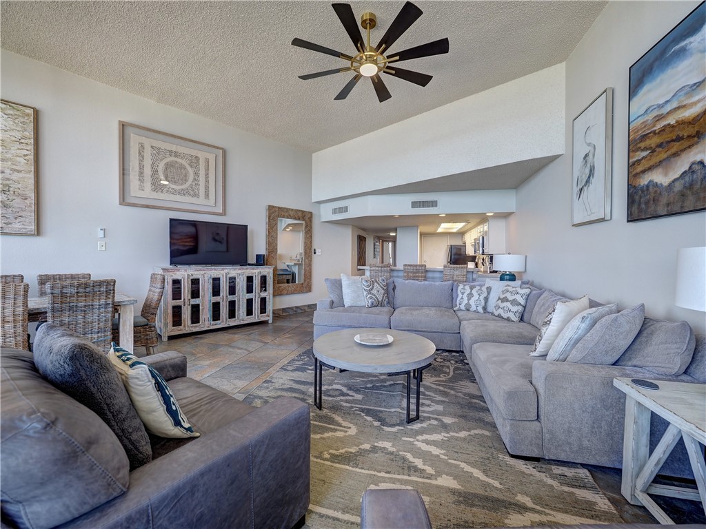 6649 Seacomber Dr 1110