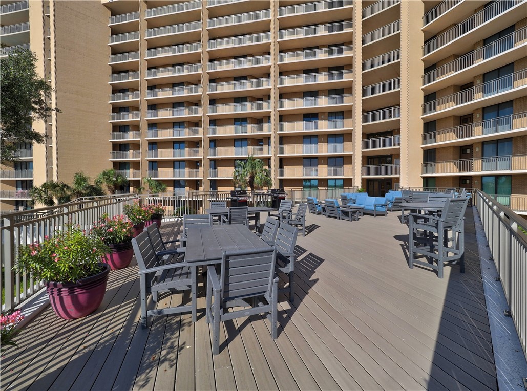 6649 Seacomber Dr 1110