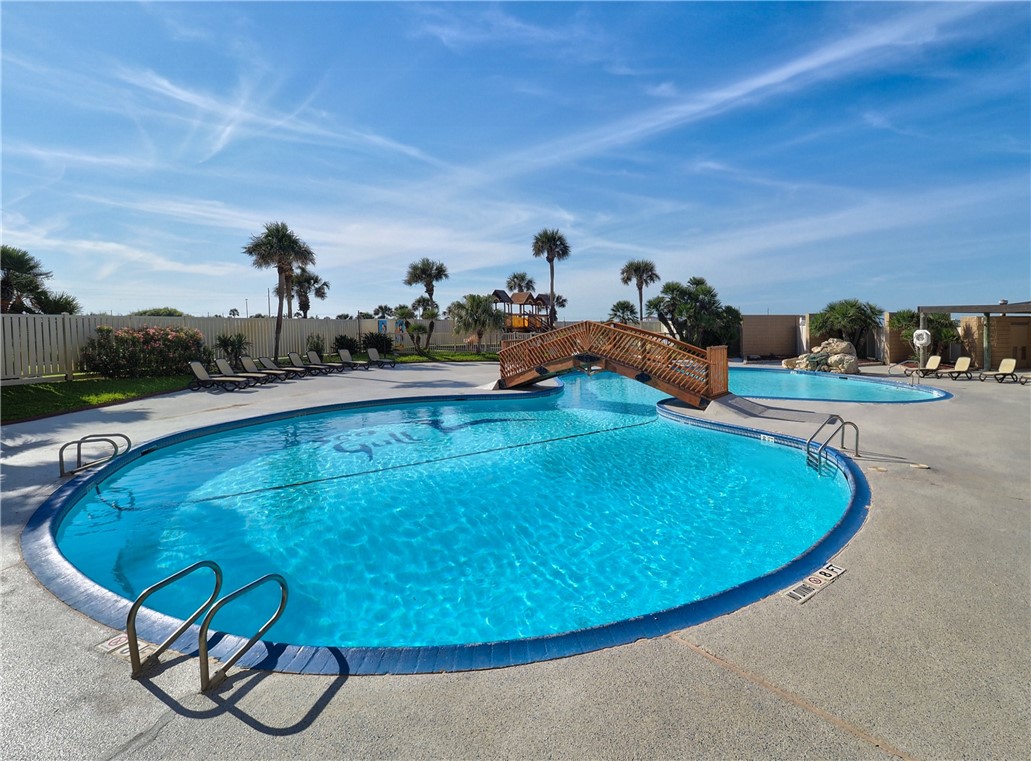 6649 Seacomber Dr 1110