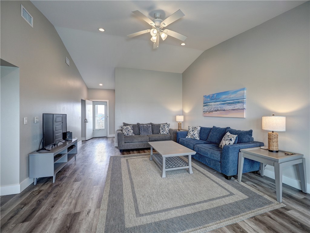 1107 S 11th St 39