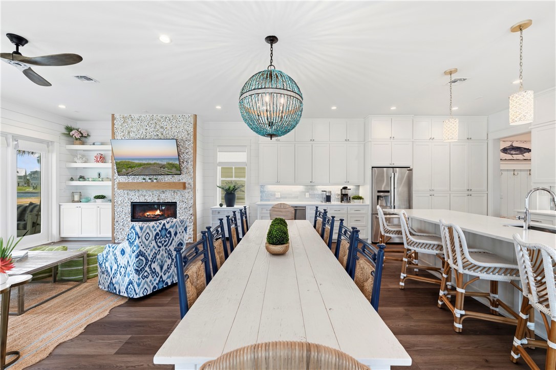 580 S Shore Dr