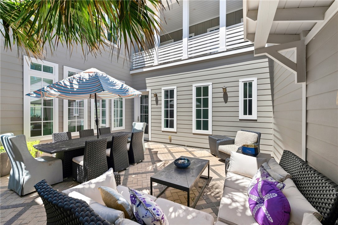 716 Sunrise Ave