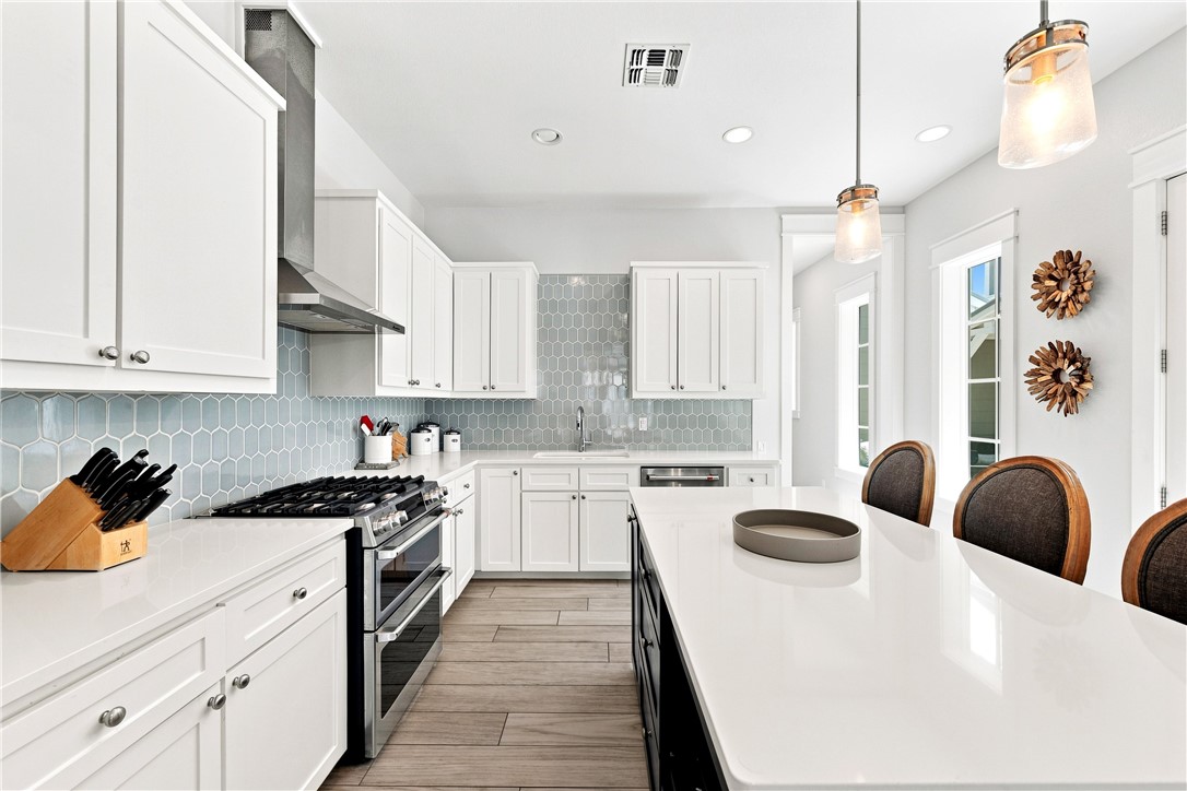 716 Sunrise Ave