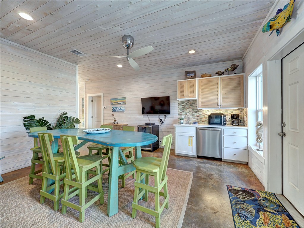 5601 State Highway 361 101