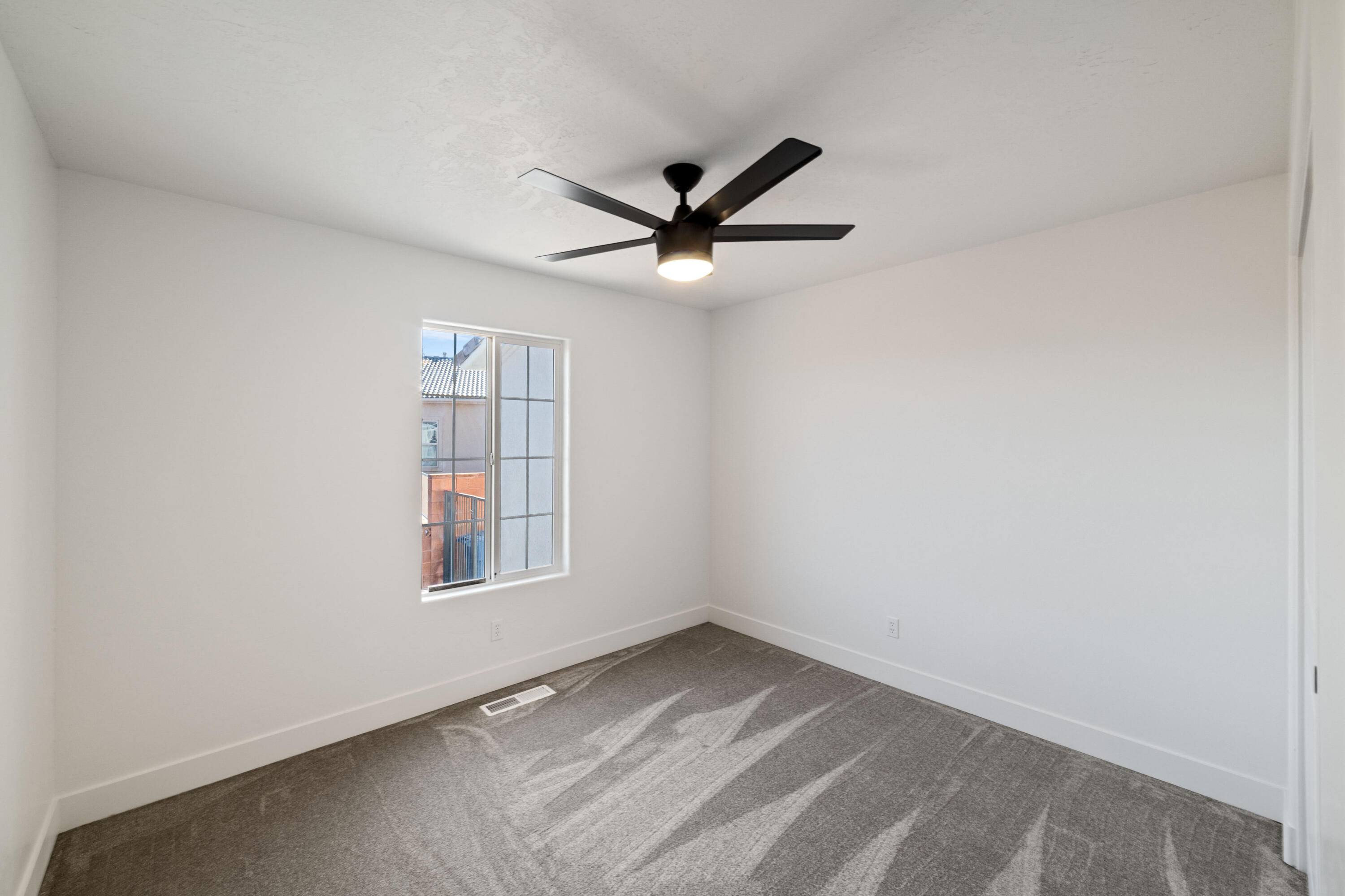 2280 Vista CT