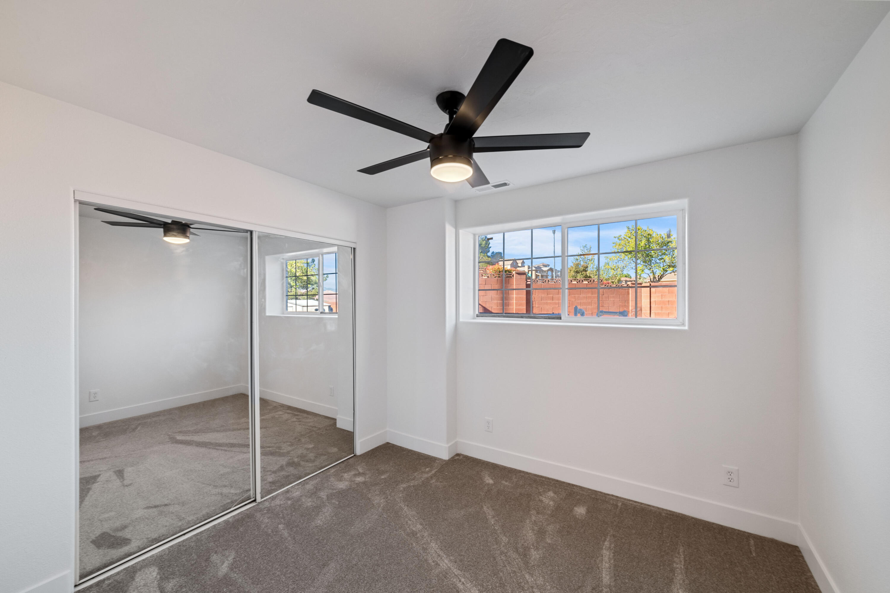 2280 Vista CT