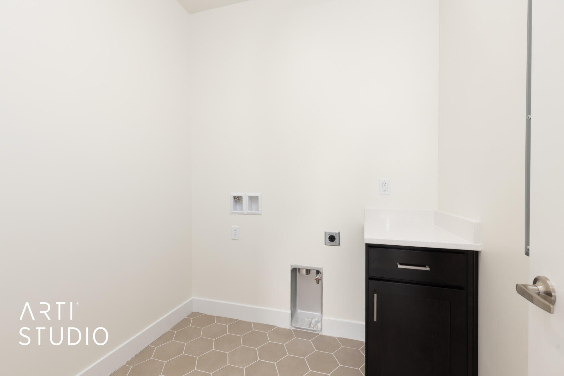 2097 W 320 S Unit: 3