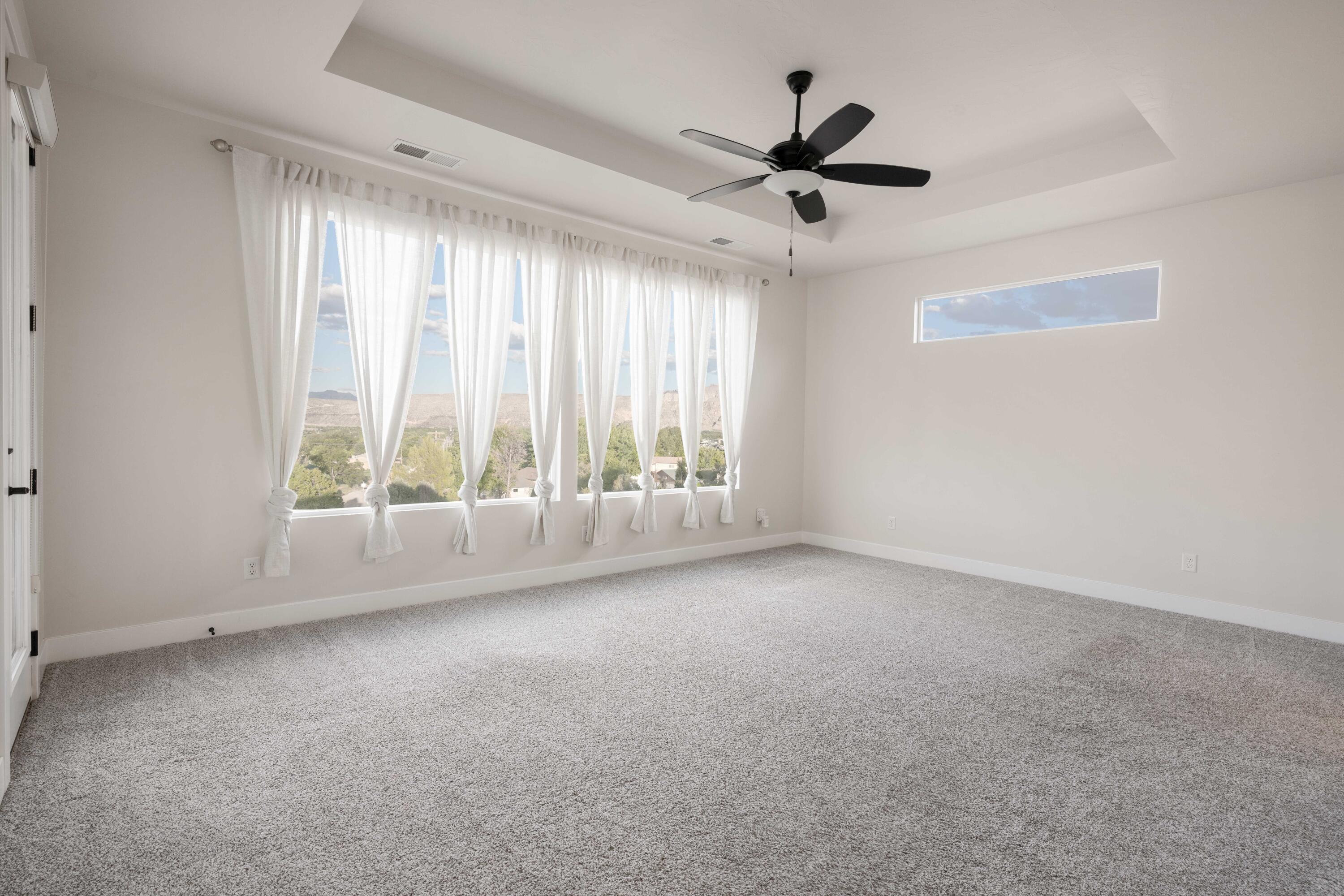 1854 W Weeping Rock