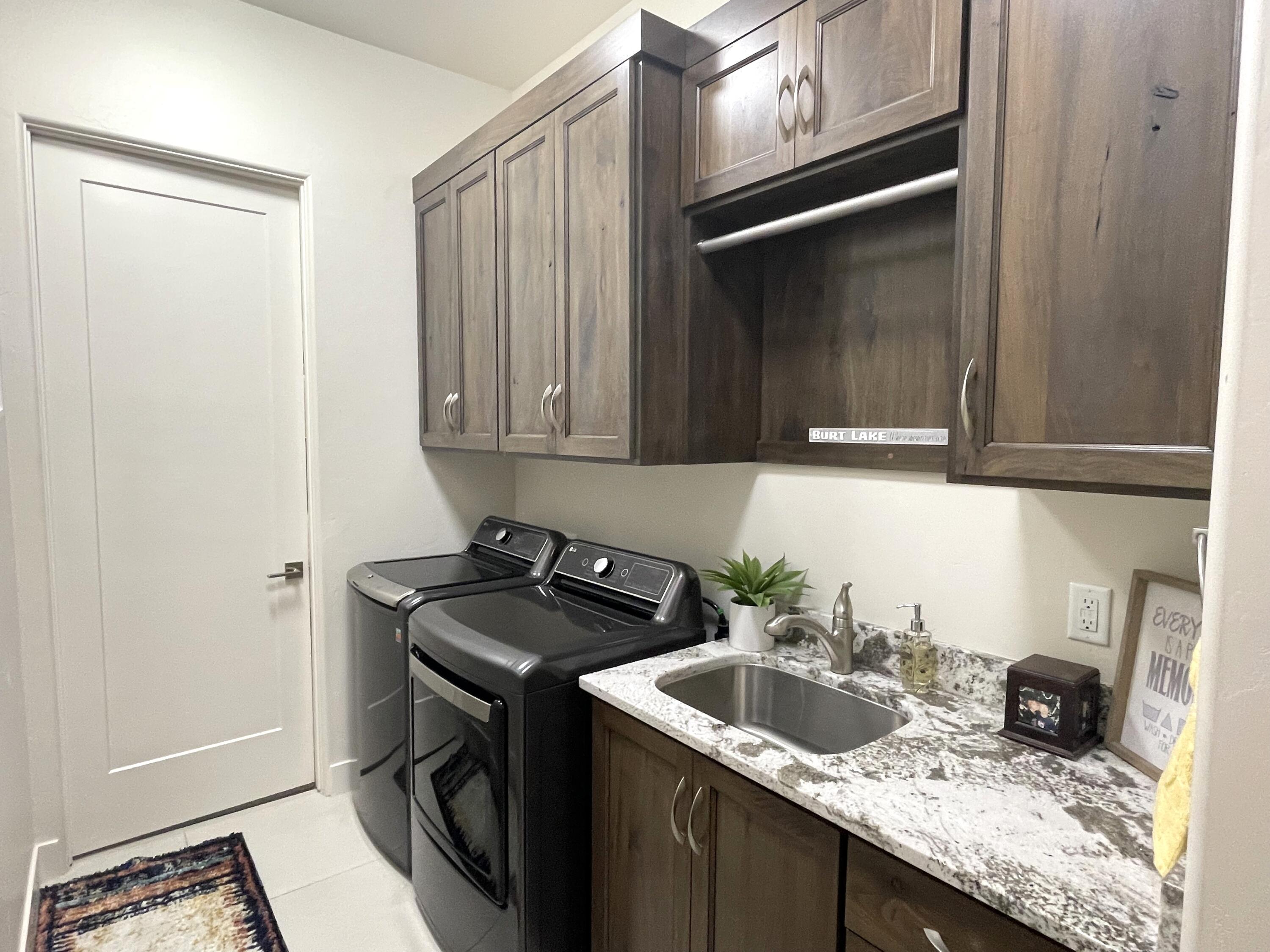 851 S Five Sisters DR